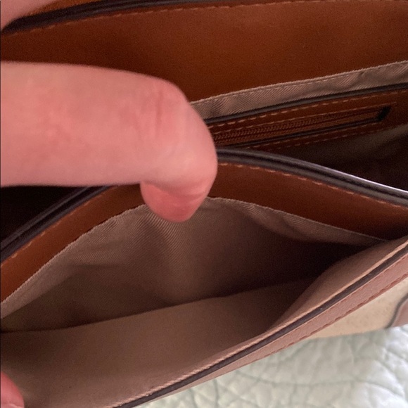 NWOT Nine West Crossbody Bag in Brown and Cream with Structured Design - Picture 7 of 8